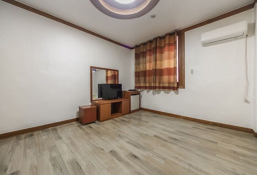 Motel Pohang Daejamdong Pampas