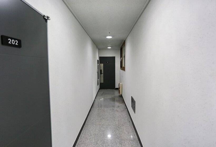 Motel Seoguipo Olleh Hue