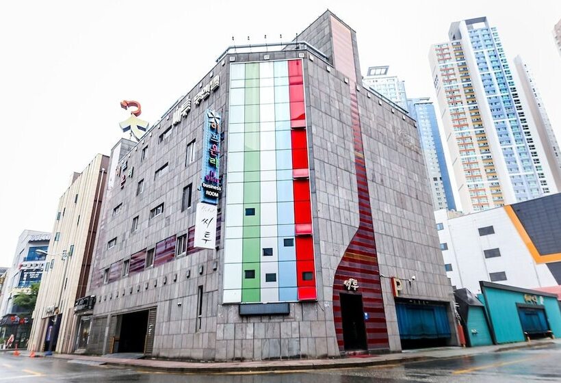 Motel Jeonju New Town Ssitu