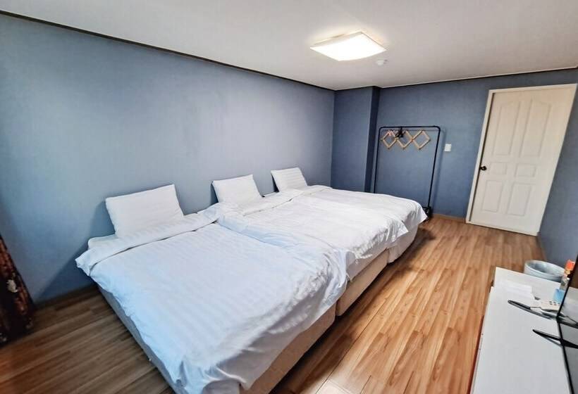 Motel Yangyang Naksan Pebble Beach