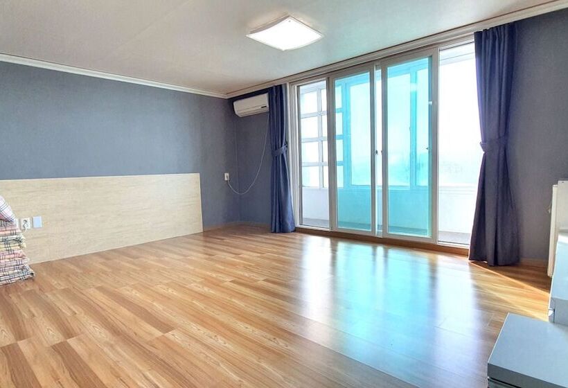 Motel Yangyang Naksan Pebble Beach