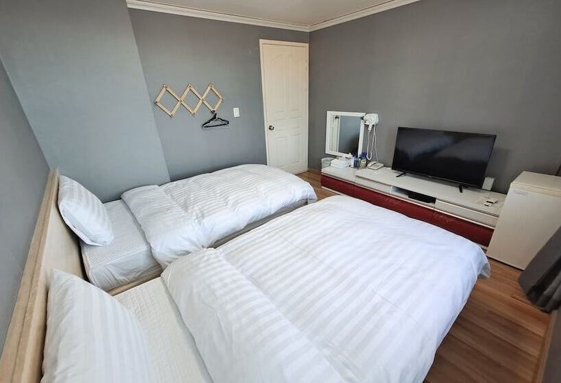 Motel Yangyang Naksan Pebble Beach