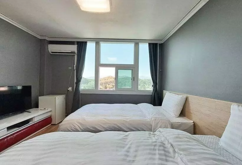 Motelli Yangyang Naksan Pebble Beach