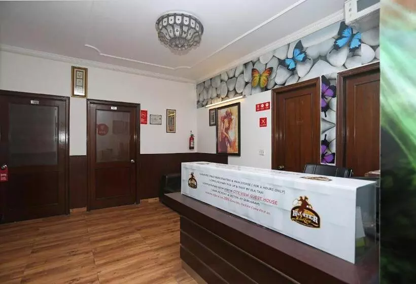 Oyo Flagship 2173 Hotel Sebastian White