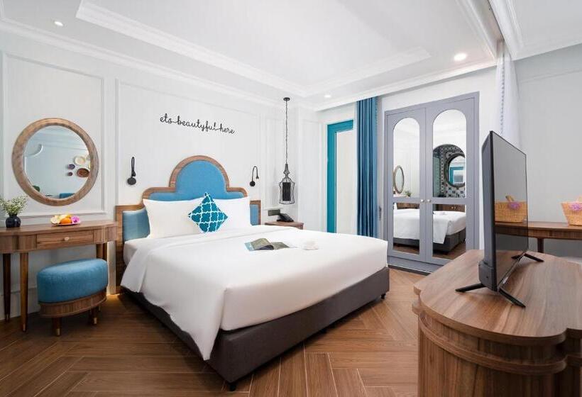 Pavillon Boutique Hotel & Apartment Nha Trang