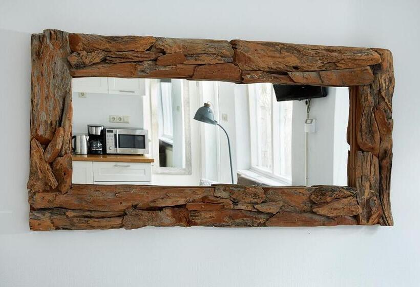 پانسیون Guest House Aquarius