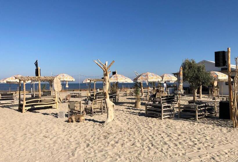 پانسیون Guest House Aquarius