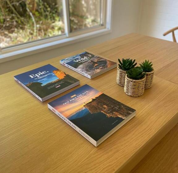 بنسيون Lurline Lodge