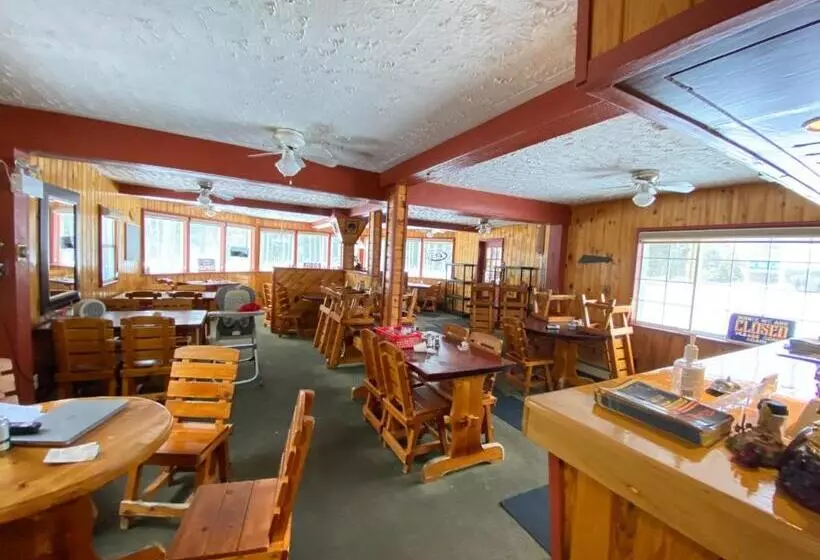 Rolphton Motel And Restaurant