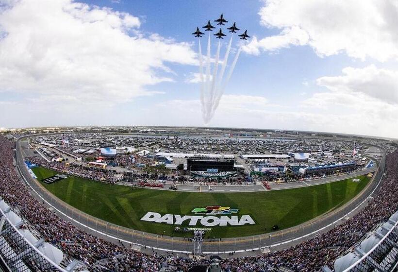 3rd Floor Balcony Beach View Studio Condo In The Beach Club