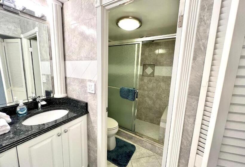 3rd Floor Balcony Beach View Studio Condo In The Beach Club