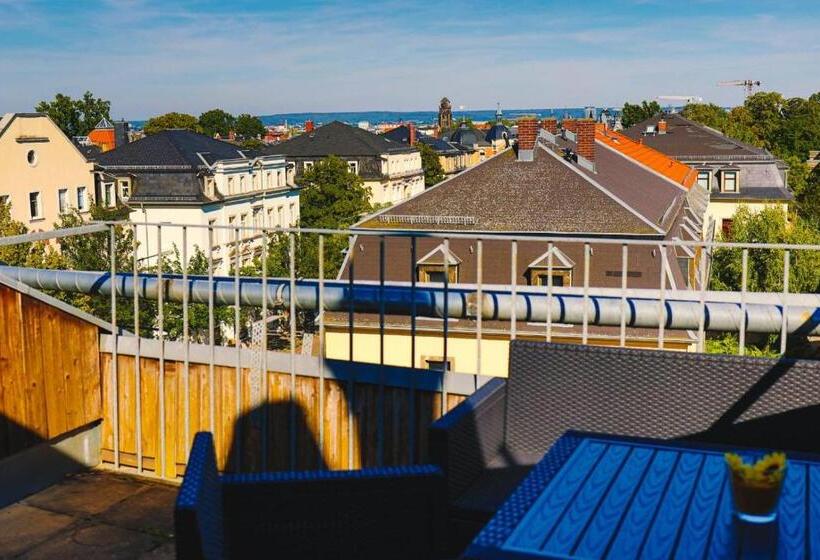 Hotelli Ryde & Hyde Budget