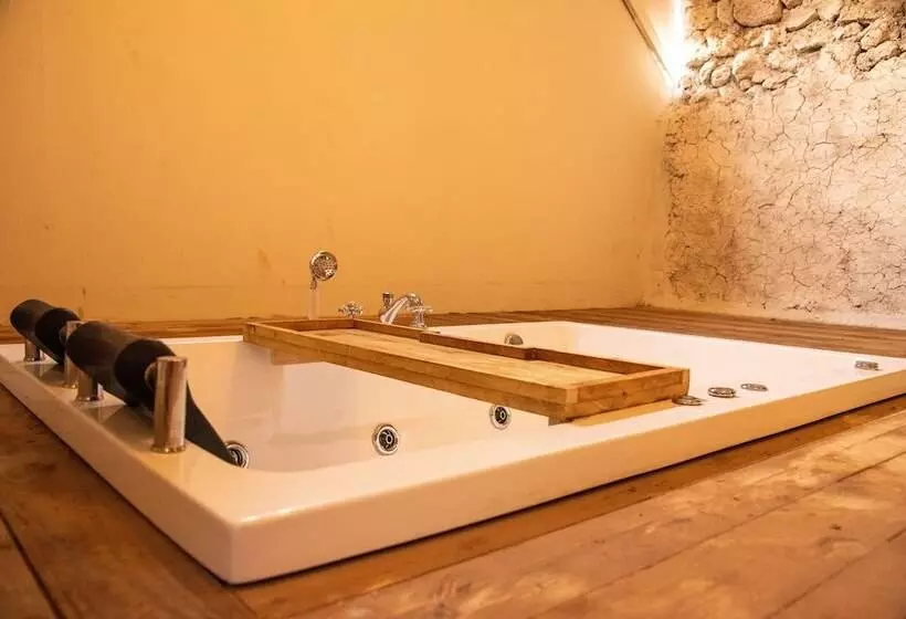 ホテル Obrigado By Craftels