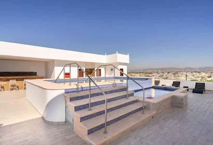 ホテル Pacific Blue Mazatlan