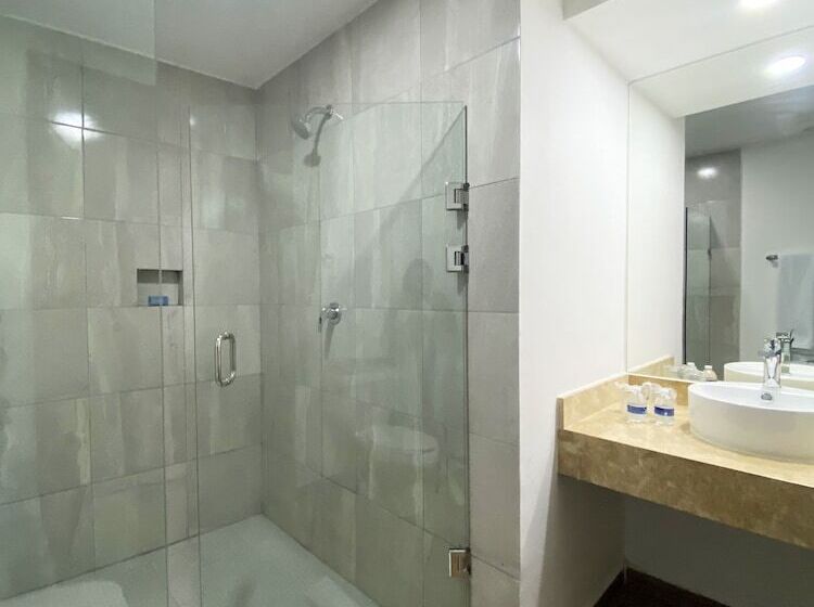 فندق Pacific Blue Mazatlan