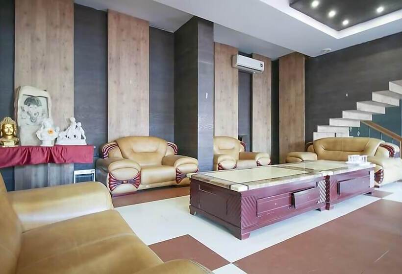 בית מלון כפרי Radhika