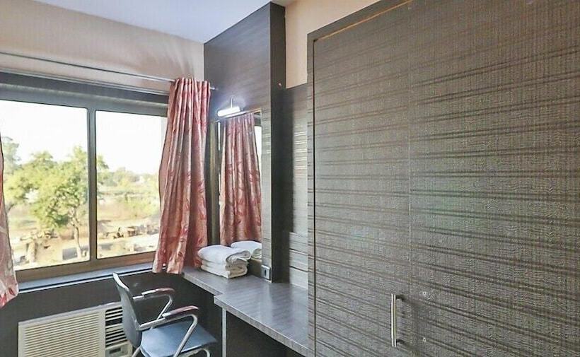 בית מלון כפרי Radhika