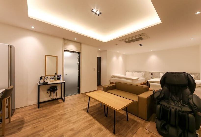 모텔 Daegu Dongcheon Dong Dot A