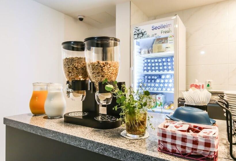 모텔 Daegu Dongcheon Dong Dot A