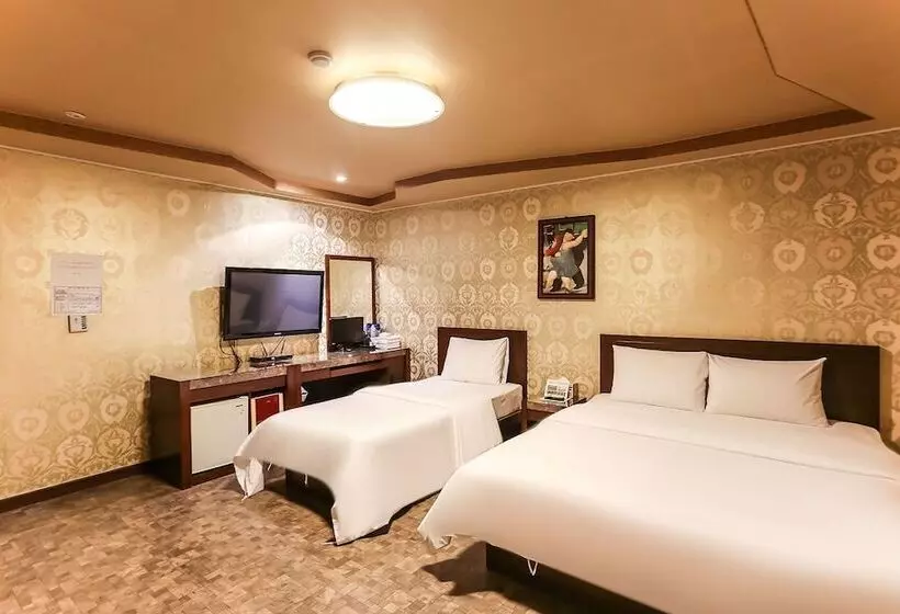 Motelli Gangneung Cats