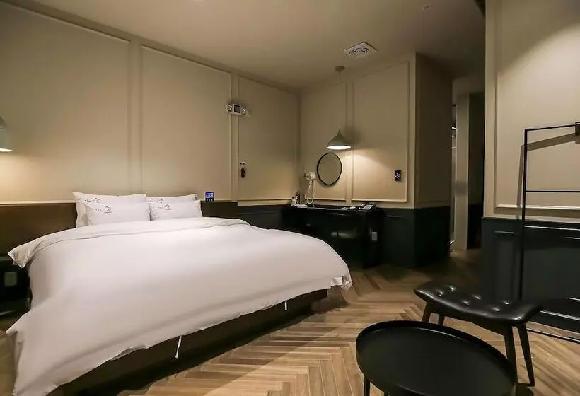 Motelli Geumsan The Sup Drive In