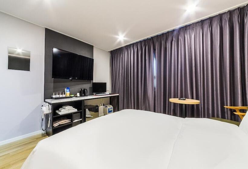 汽车旅馆  Incheon Bomnal