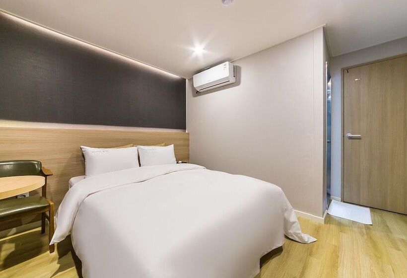 汽车旅馆  Incheon Bomnal