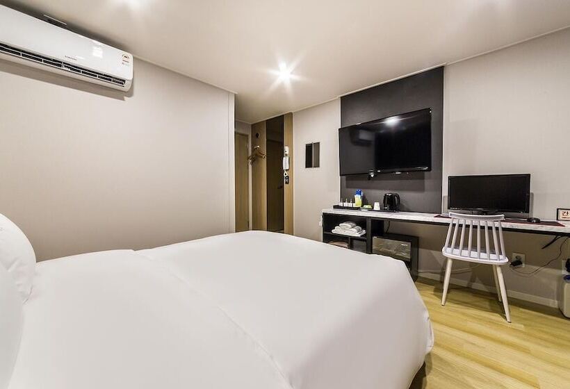 汽车旅馆  Incheon Bomnal