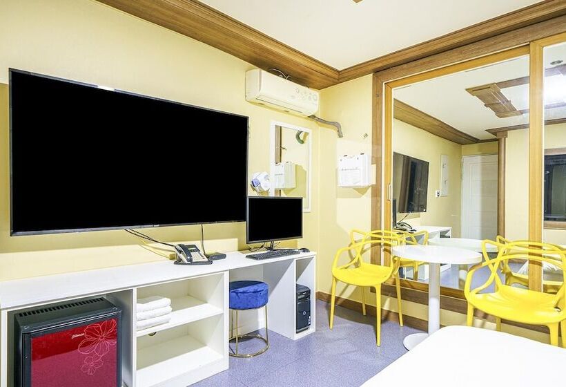 מוטל Jeonju Junghwasandong El Dorado