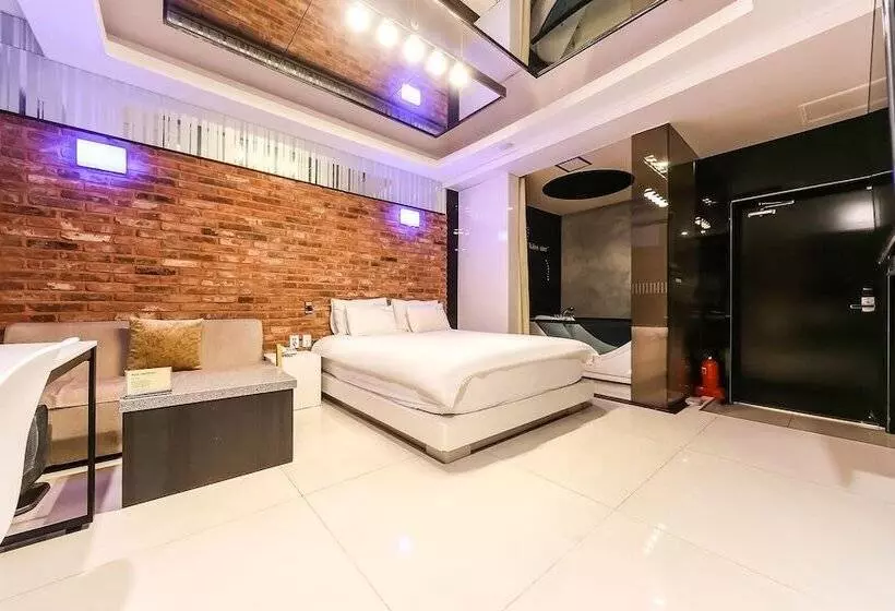 Motelli Pohang Jukdo Market 11avenue