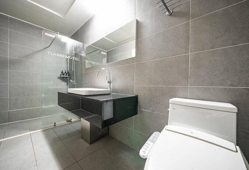 Motel Tiamo Hotel Yeosu