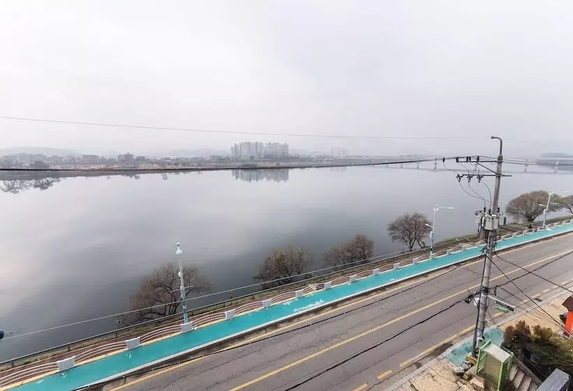 モーテル Yangpyeong River House