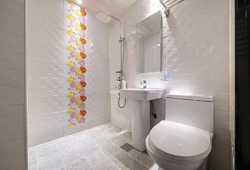 فندق على الطريق Yangpyeong River House