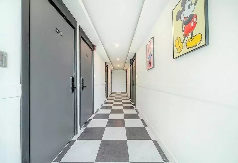 مُتل Yeosu Hotel Sixty