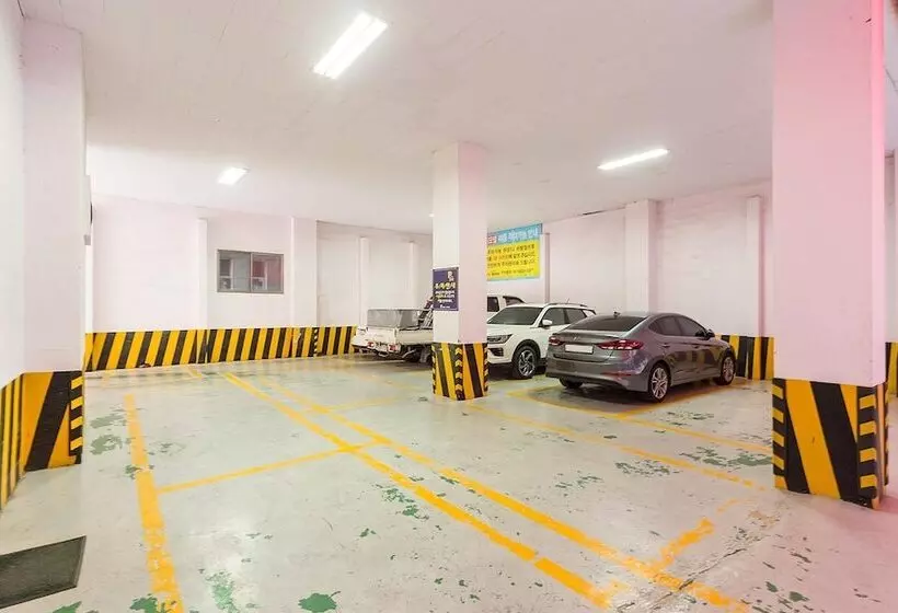 مُتل Yeosu Hotel Sixty