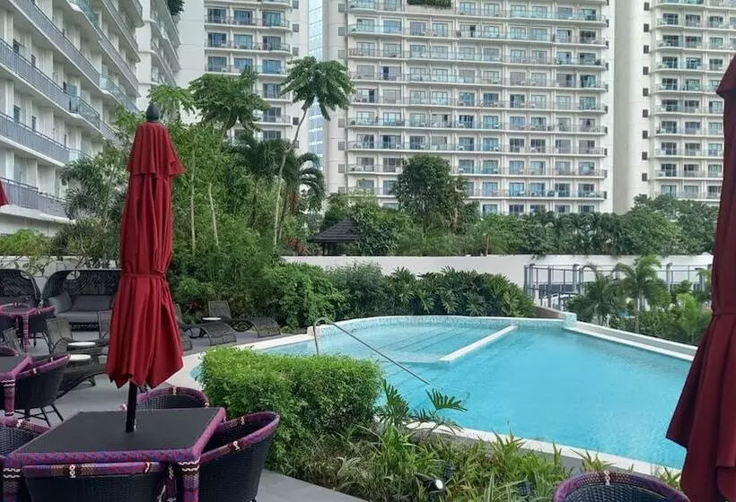 Capital O 950 Acqua Novotel Tower