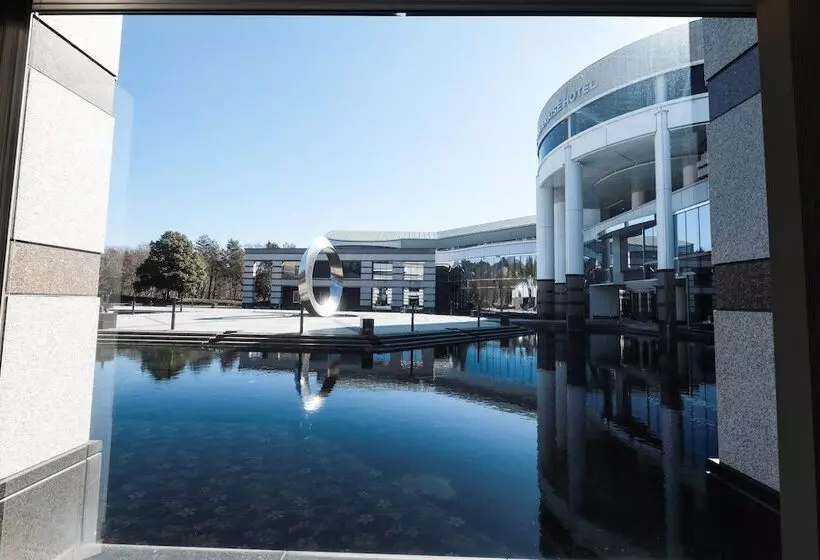 Chateraise Hotel Nirasaki Forest