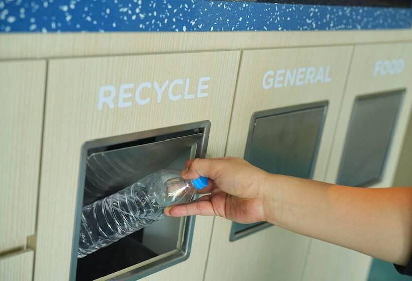 Go Hotel Ban Chang Robinson Lifestyle