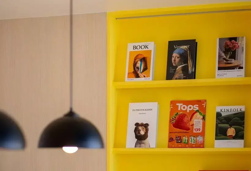 Go Hotel Ban Chang Robinson Lifestyle