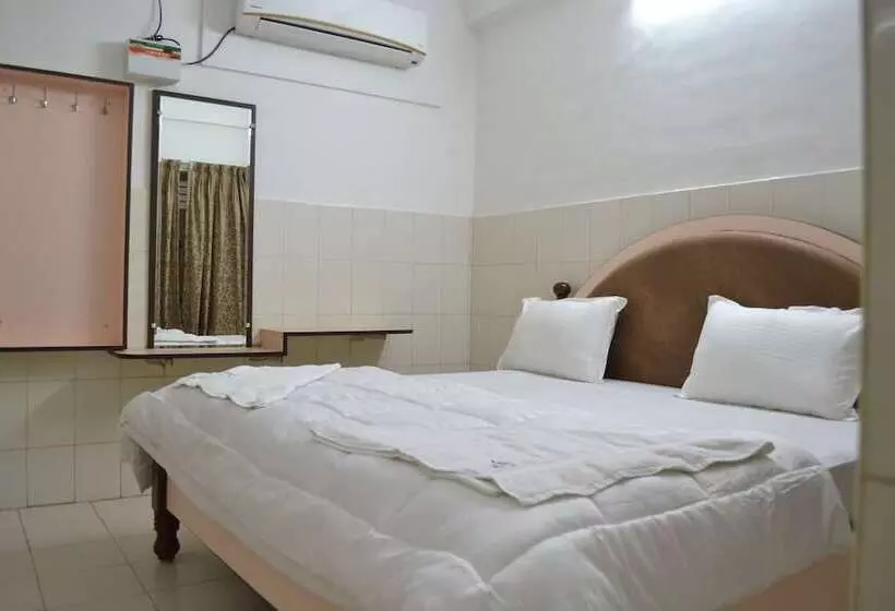 ホテル Athidhi Inn Guntur