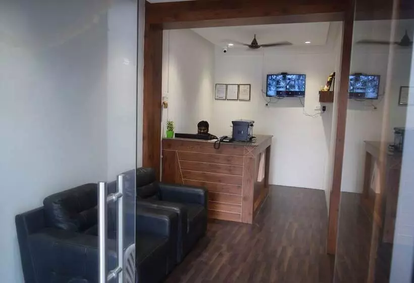 ホテル Athidhi Inn Guntur