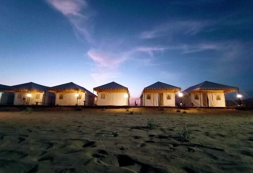 בית מלון כפרי Nagina Desert Camp
