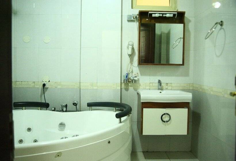 هتل Dire International