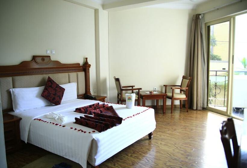 هتل Dire International