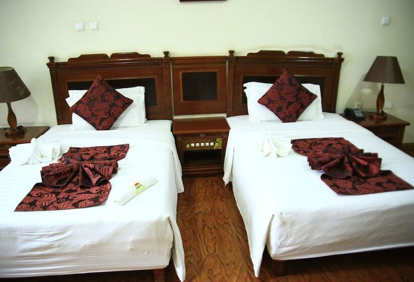 هتل Dire International