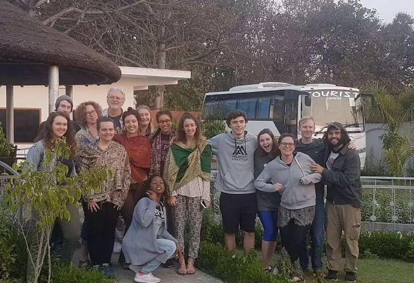 Hotelli Dtr Jungle Hideaways