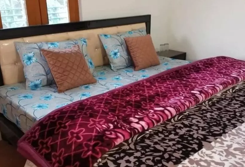 ホテル Gorooomgo Himalayan Hills Homestay