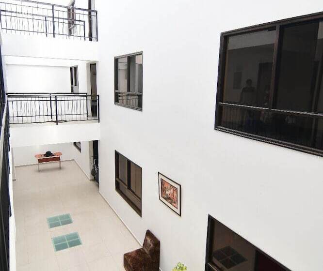 Otel Llaqta Wasi Inn