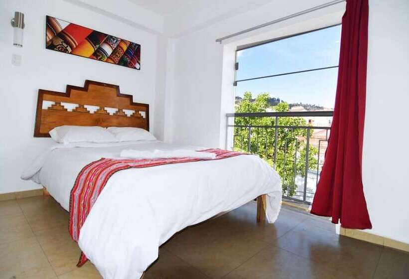 Otel Llaqta Wasi Inn