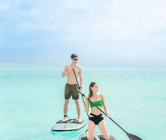 هتل Madifushi Private Island